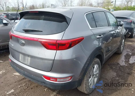 2018 Kia Sportage Lx z USA, uszkodzony, nr VIN KNDPM3AC2J7474313